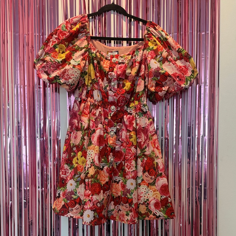 Mukzin NWT Floral Puff Sleeve Dress Pearl Buttons